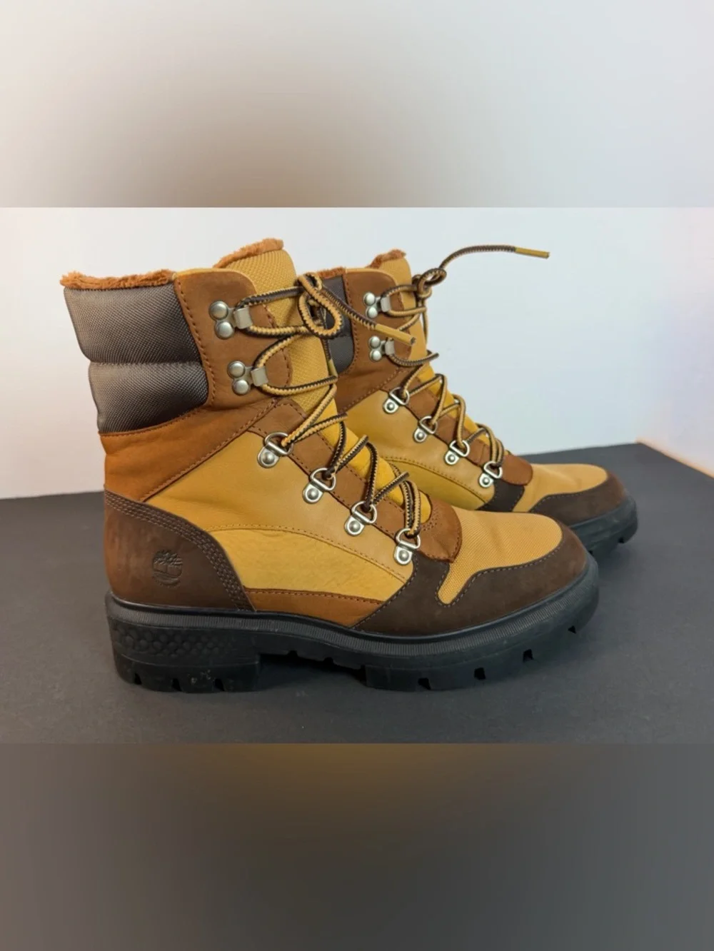 Timberland Womens 9 Cortina Valley Waterproof Mid Hiker Wheat Boots Outdoor
